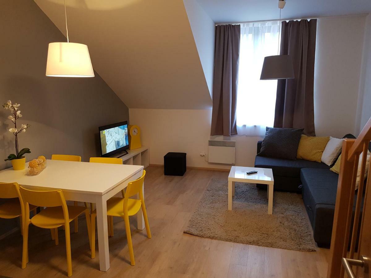 Apartman Na Svahu 3+Kk, Dolna Morawa Zewnętrze zdjęcie